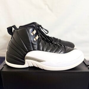 AUTHENTIC Jordan 12 Retro Playoffs size 10 CT8013-006 2022 PRE-OWNED